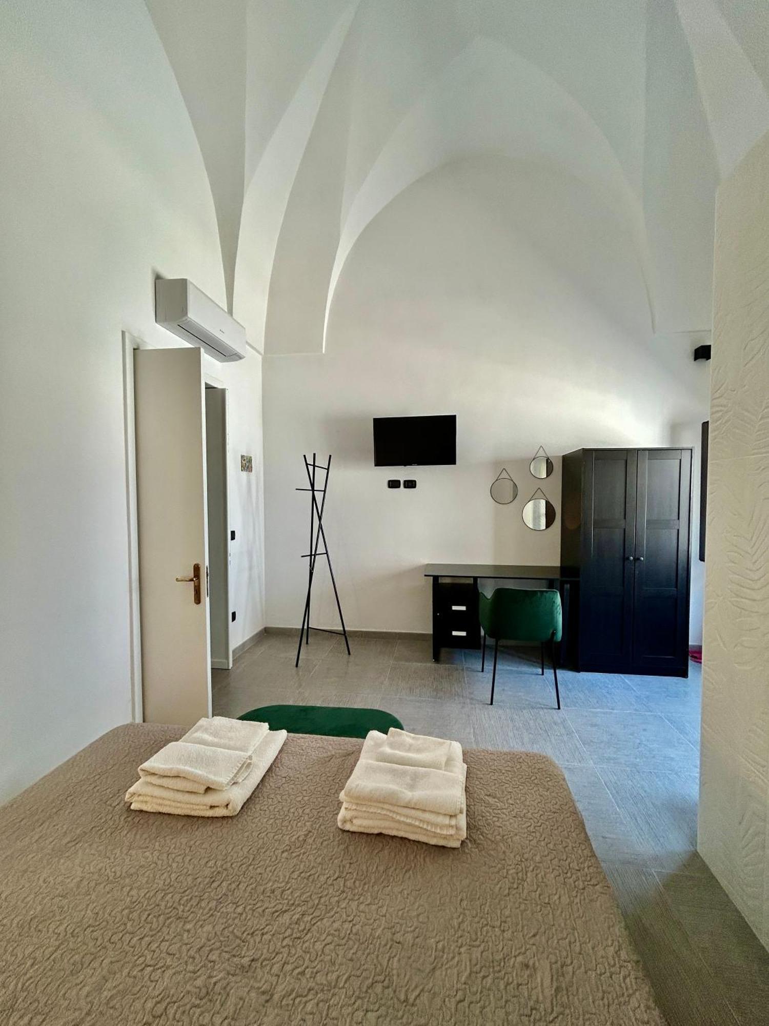 Appartement Nonno Uccio à Castri di Lecce Extérieur photo